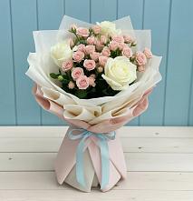 Букет цветов из:  Розы в Юрла