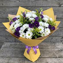 Букет цветов из:  Ирисы, Хризантемы и Ромашки в Юрла