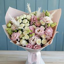 Букет цветов из:  Альстромерии и Розы в Юрла